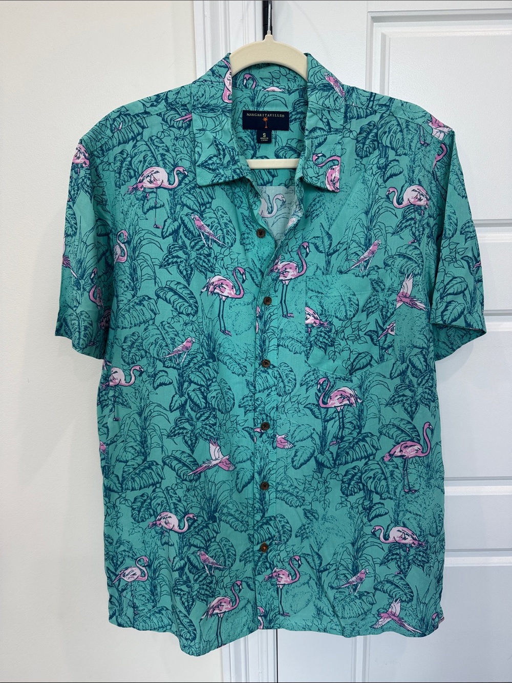 Margaritaville Men’s Tropical Flamingo Beachy Summer Casual Vacation Vacay Style